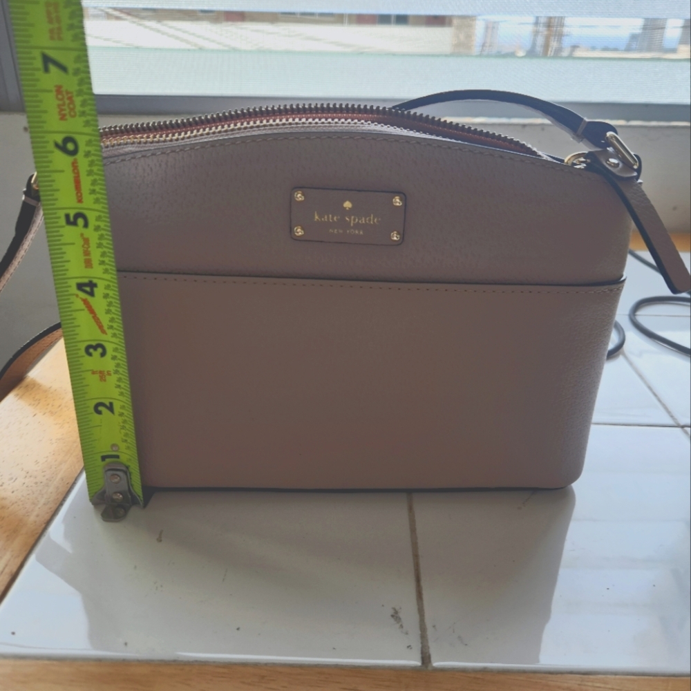 Kate Spade Cross Body - Picture 5 of 7